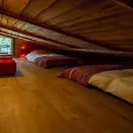 Spacious Wooden With Covered Terrace * Baarle-Nassau
